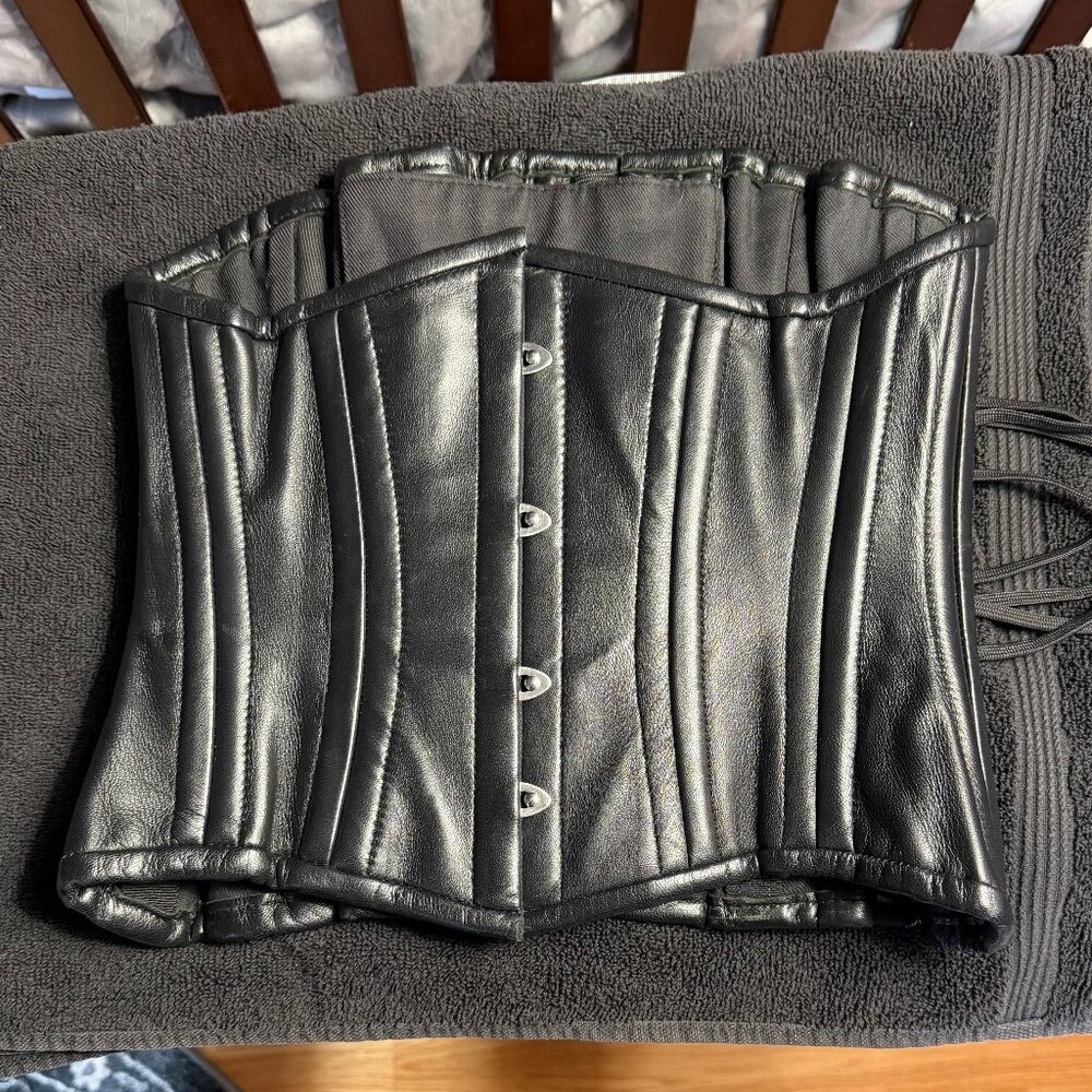 Orchard Corset Underbust Leather Corset 24"